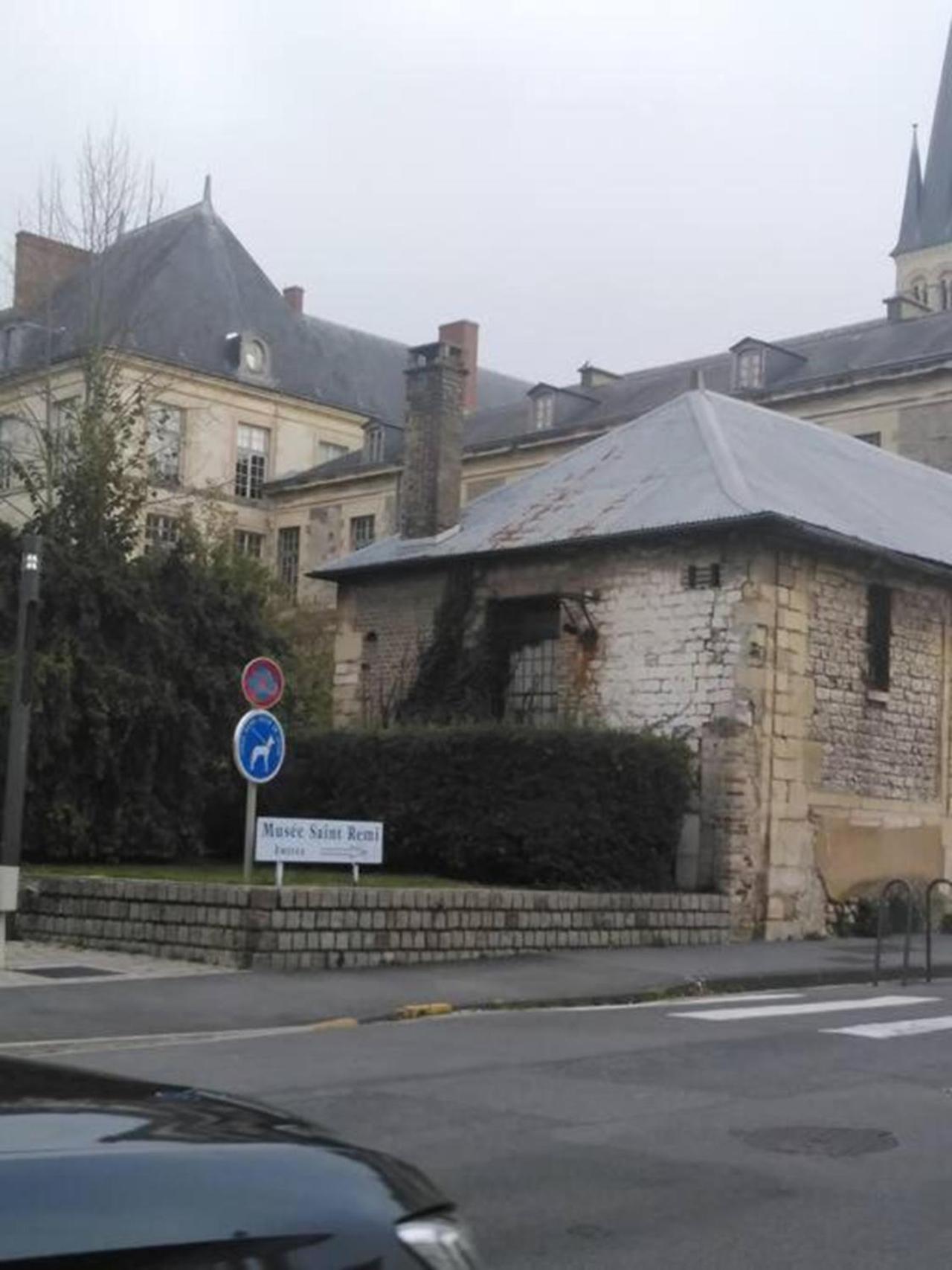 Reims Centre-Ville - 2 Chambres - 6 Personnes Au 1 Er Etage Exteriör bild