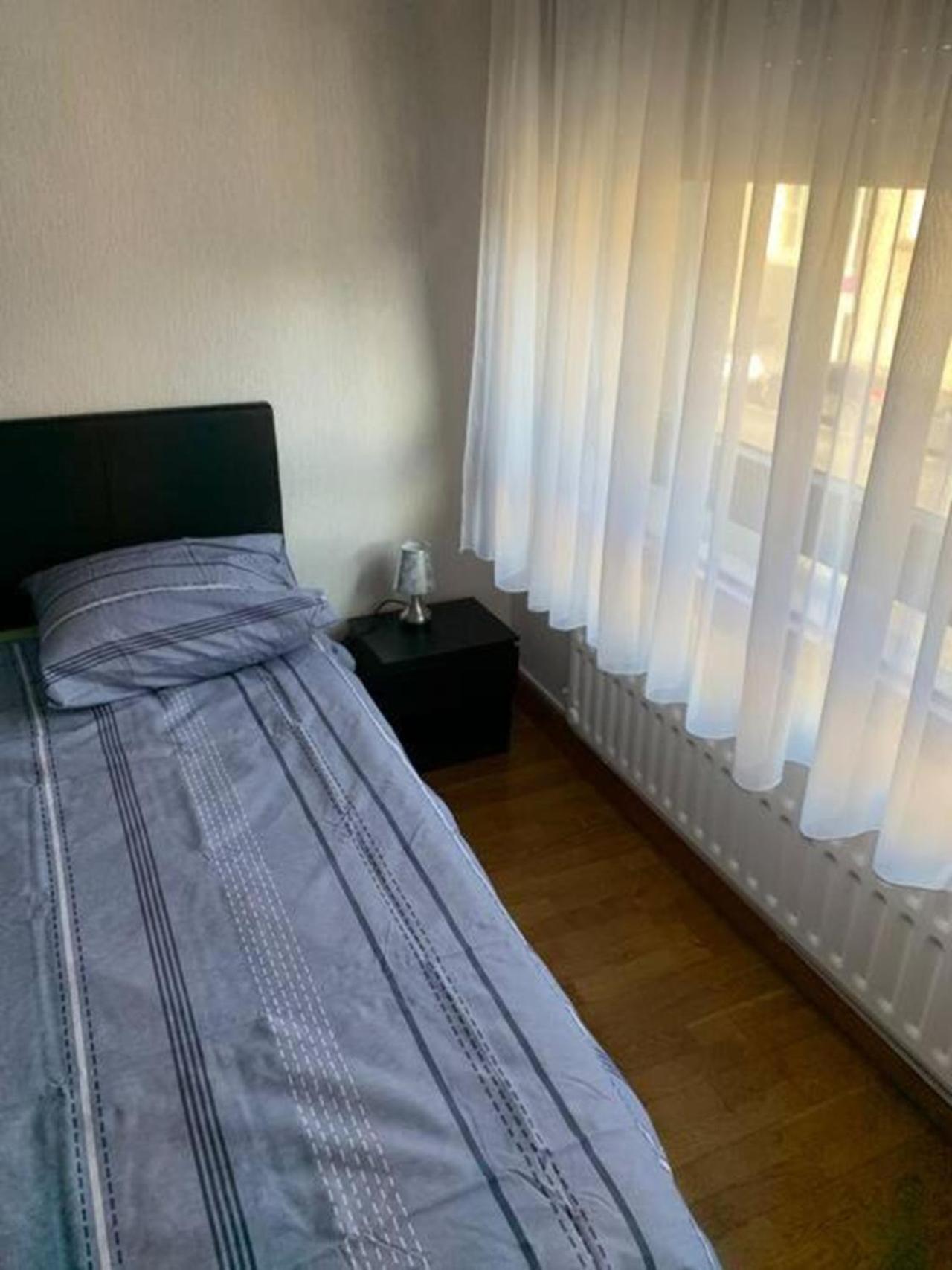 Reims Centre-Ville - 2 Chambres - 6 Personnes Au 1 Er Etage Exteriör bild