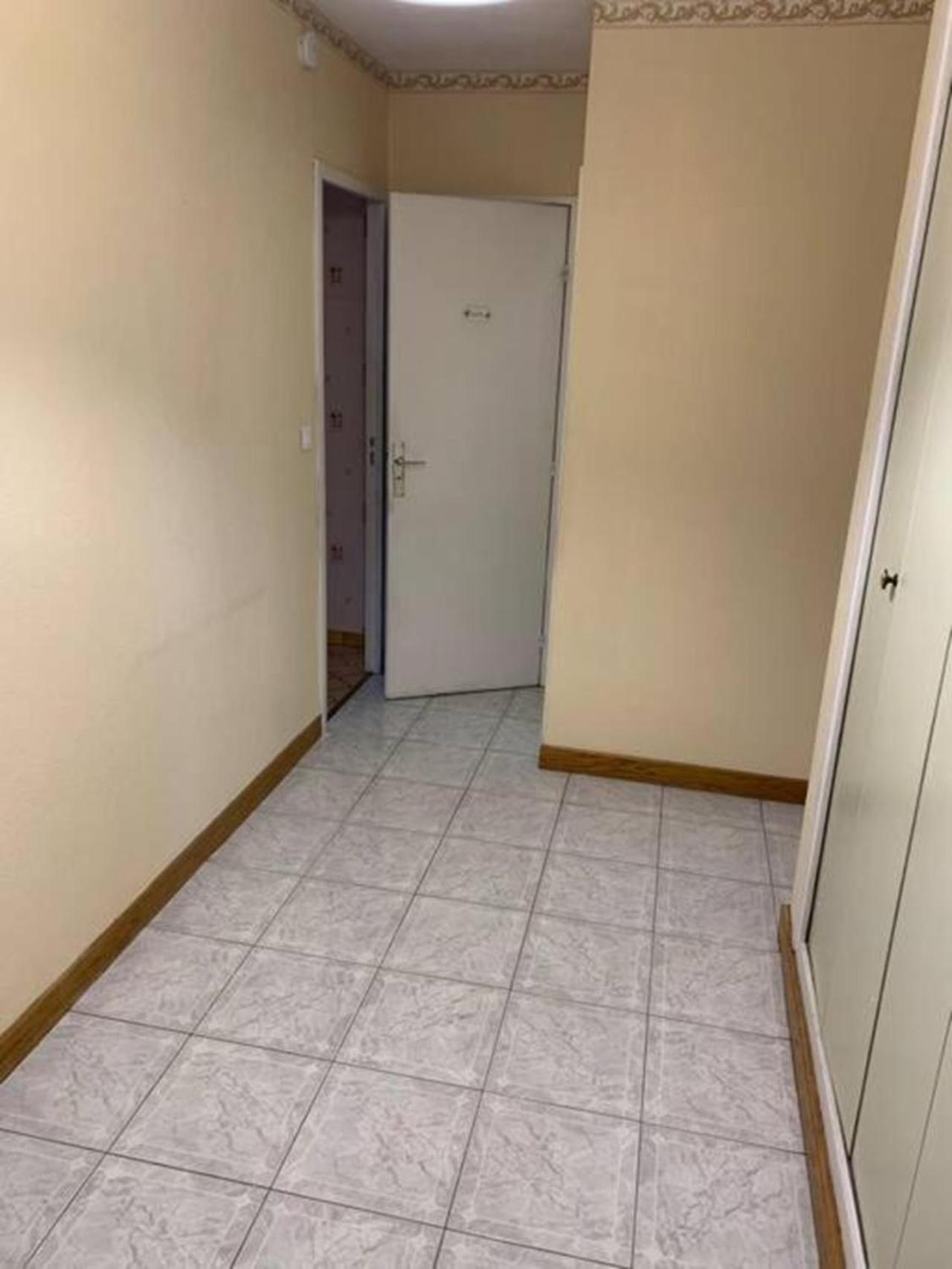 Reims Centre-Ville - 2 Chambres - 6 Personnes Au 1 Er Etage Exteriör bild